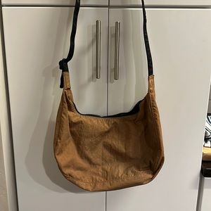 brown baggu medium nylon crescent bag